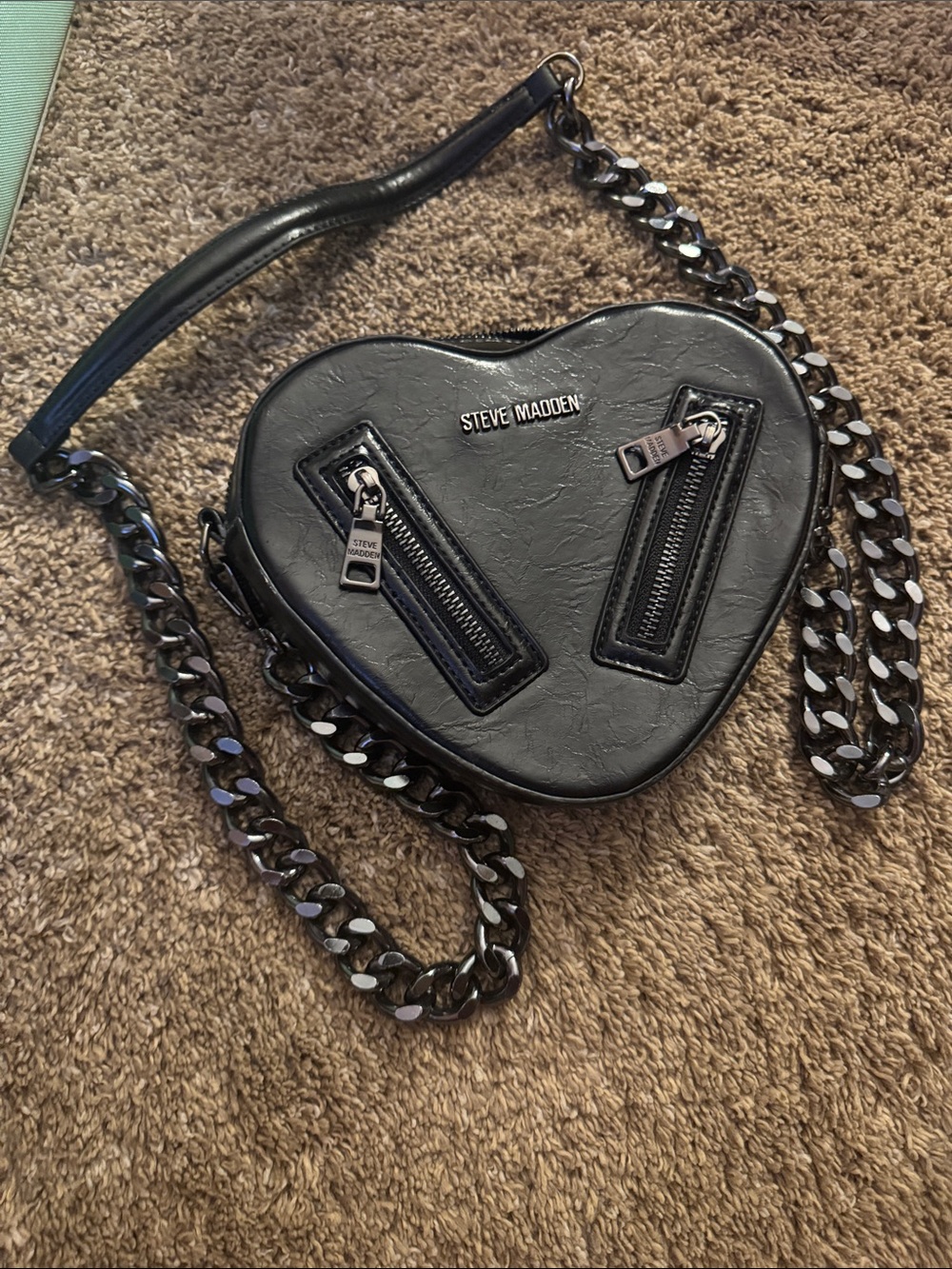 Steve Madden Black Heart-Shaped Crossbody with Chain Strap